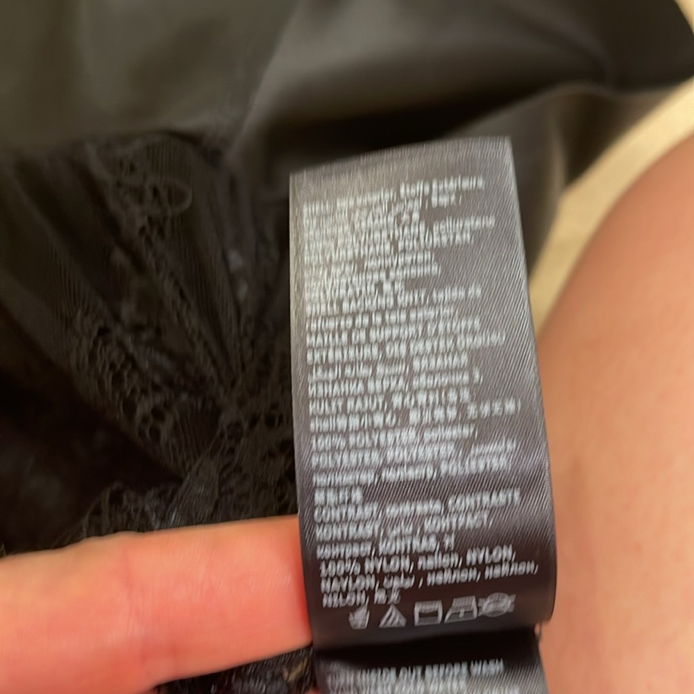 Bebe Leather Like Skirt with lace under lay. - Size L - Picture 4 of 7